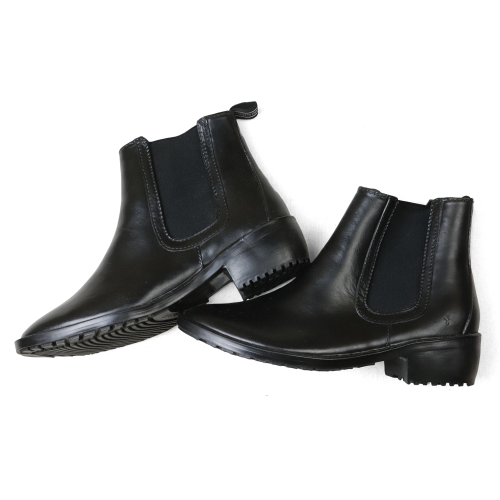EMU Australia Leather Black Boots Size 9